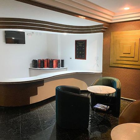 Motel Villa Di Roma (Adults Only) กัวรูจา ภายนอก รูปภาพ