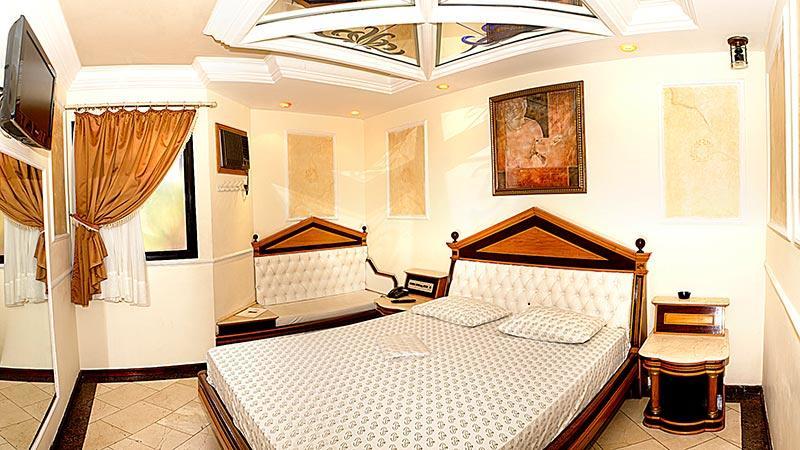 Motel Villa Di Roma (Adults Only) กัวรูจา ภายนอก รูปภาพ