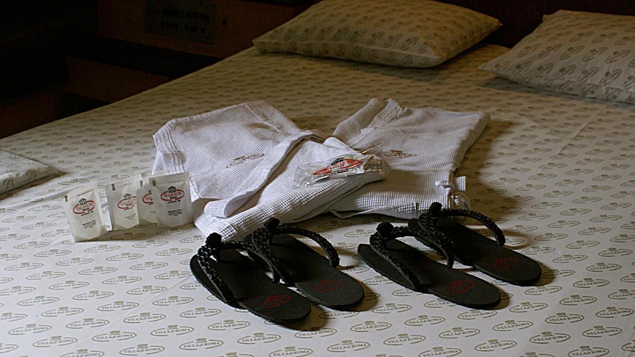 Motel Villa Di Roma (Adults Only) กัวรูจา ภายนอก รูปภาพ
